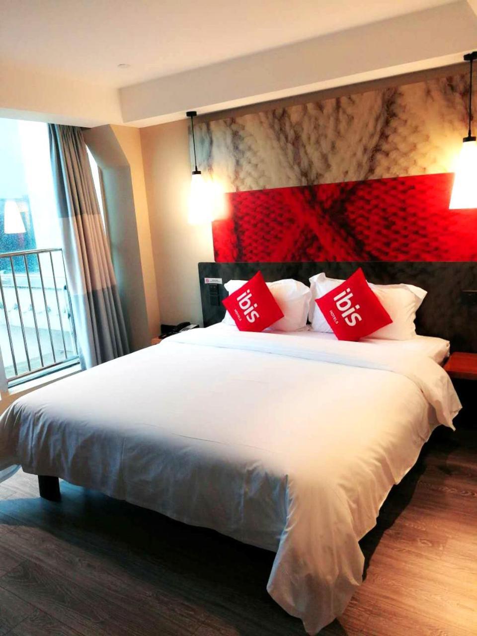 ibis Sui Ning Hotel Suining  Bagian luar foto